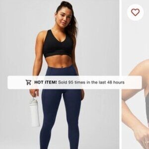 Fabletics Black Kessler Medium-Impact Sports Bra – Size XL